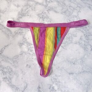 NWT Vintage Victoria’s Secret Y2K purple striped V-string thong panty S